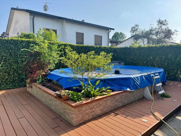 casa indipendente in vendita a Dresano
