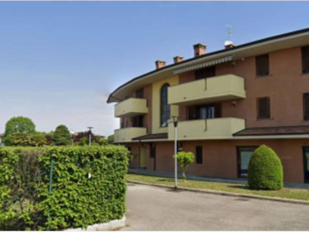 negozio in vendita a Dresano