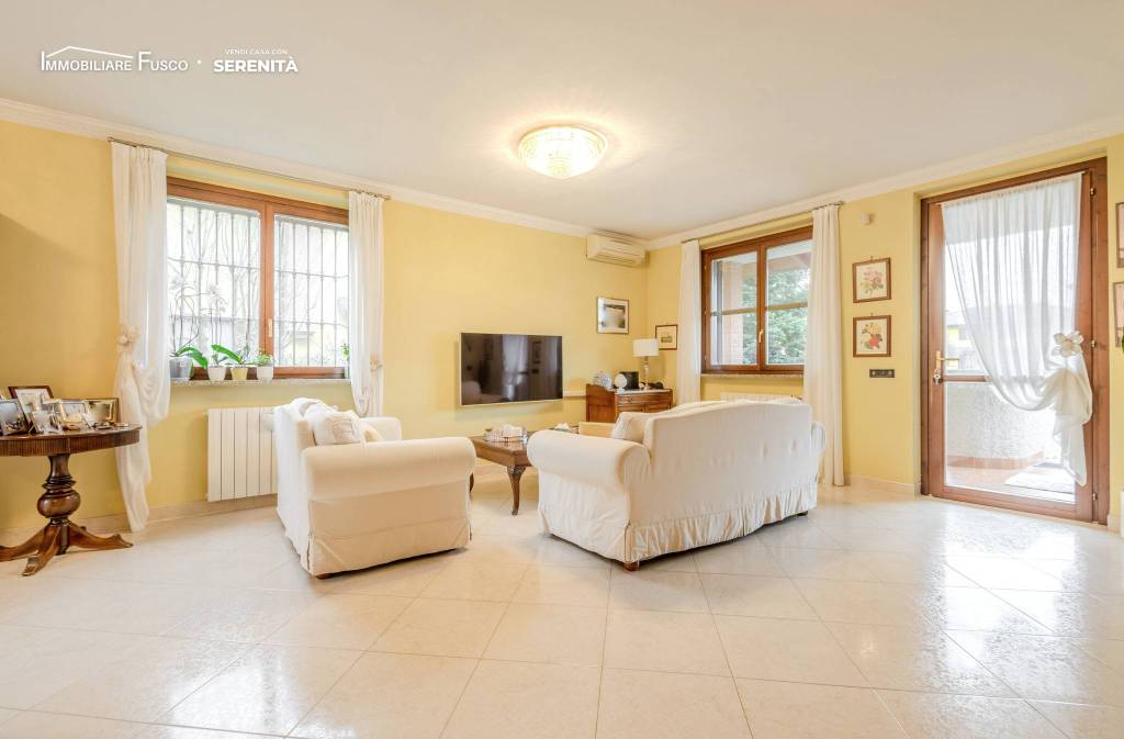casa indipendente in vendita a Dresano