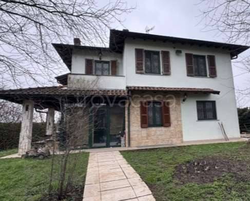 casa indipendente in vendita a Dresano