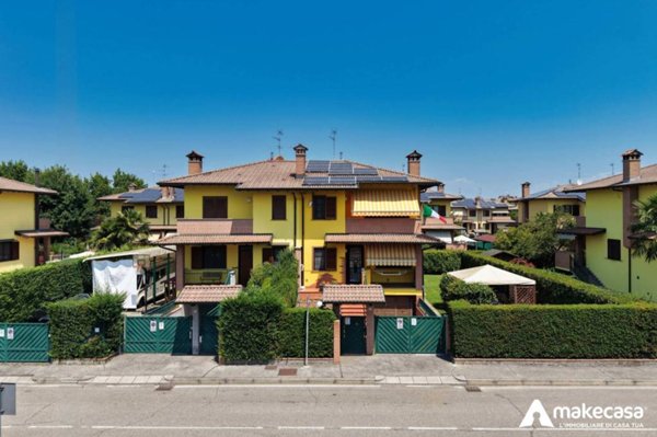 casa indipendente in vendita a Dresano