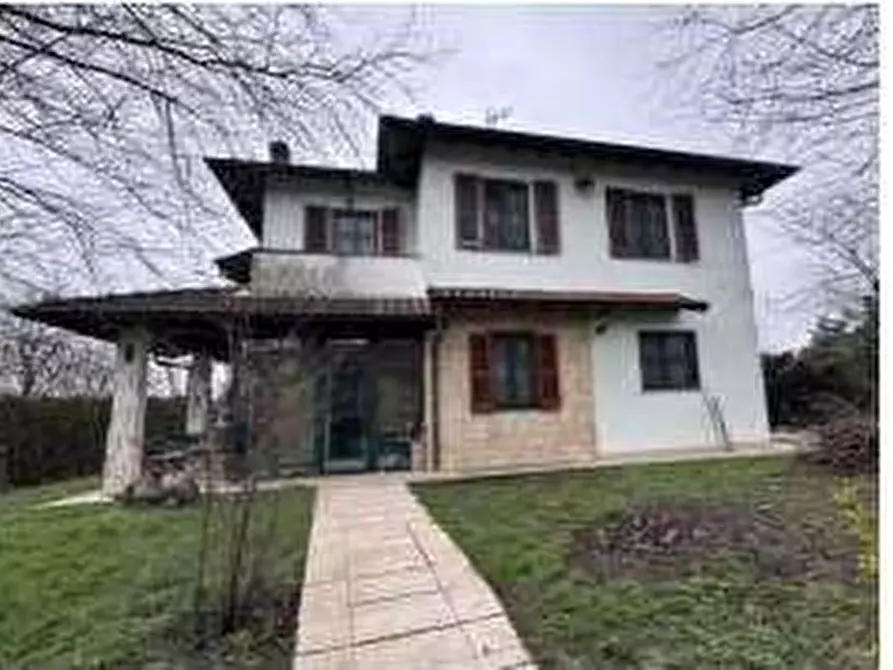 casa indipendente in vendita a Dresano