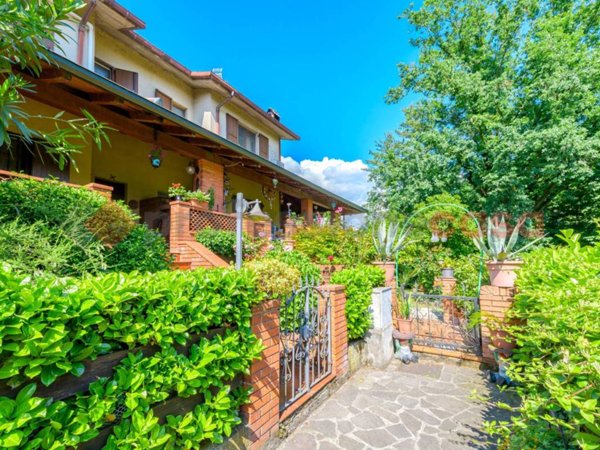 casa indipendente in vendita a Gaggiano