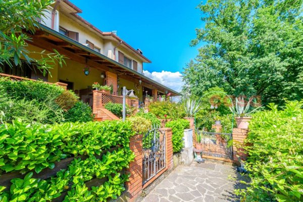 casa indipendente in vendita a Gaggiano