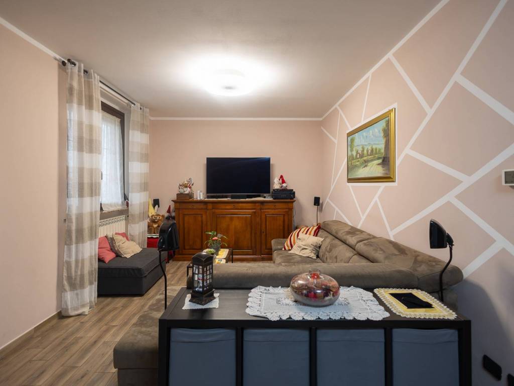 casa indipendente in vendita a Gaggiano