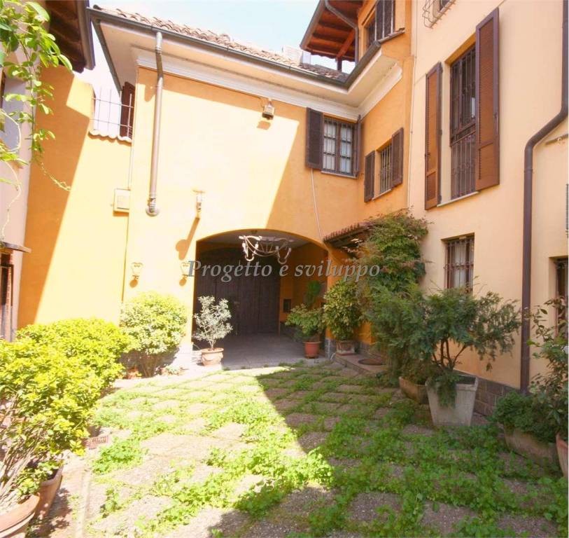 casa indipendente in vendita a Gaggiano