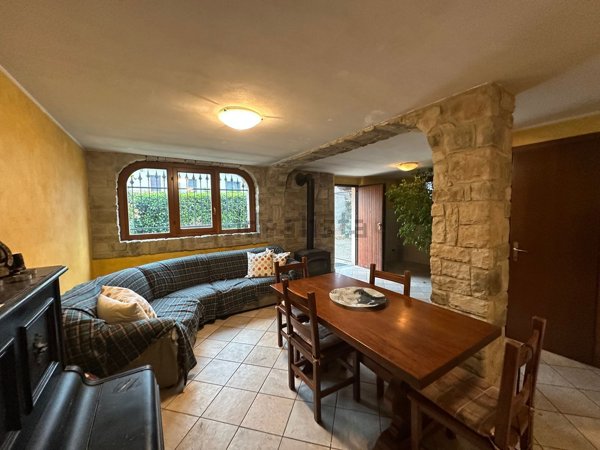 casa indipendente in vendita a Gaggiano