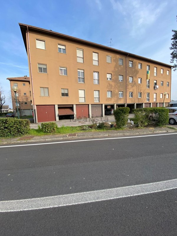 appartamento in vendita a Gaggiano in zona Vigano