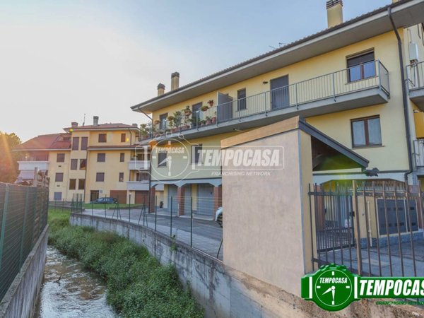 appartamento in vendita a Gaggiano in zona Vigano