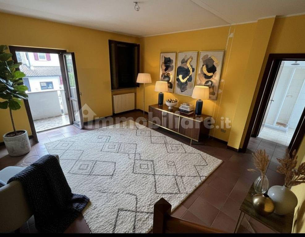 casa indipendente in vendita a Gaggiano in zona San Vito