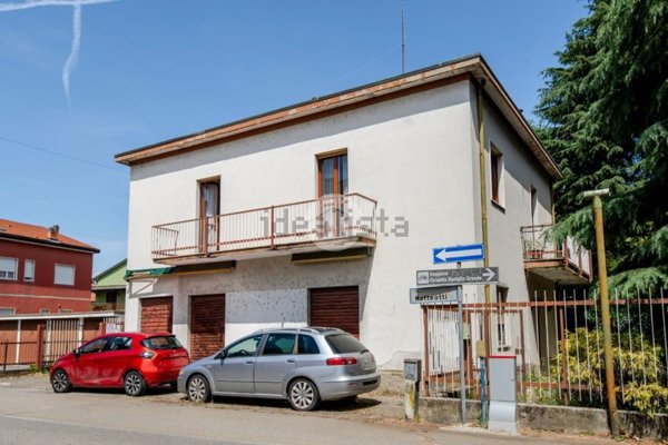 casa indipendente in vendita a Gaggiano