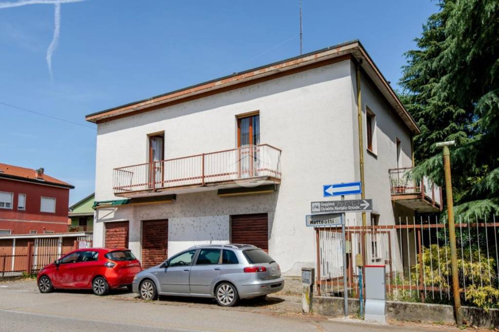 casa indipendente in vendita a Gaggiano