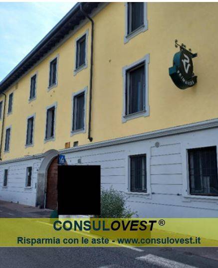 negozio in vendita a Gaggiano