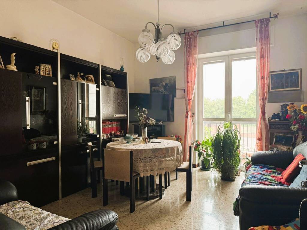 appartamento in vendita a Gaggiano in zona Bonirola