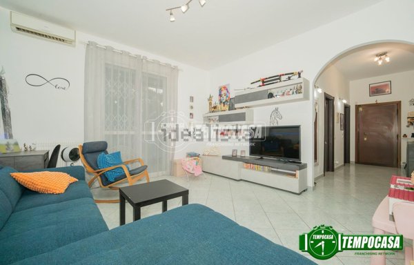 appartamento in vendita a Gaggiano in zona Vigano