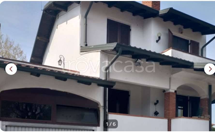casa indipendente in vendita a Gaggiano in zona San Vito