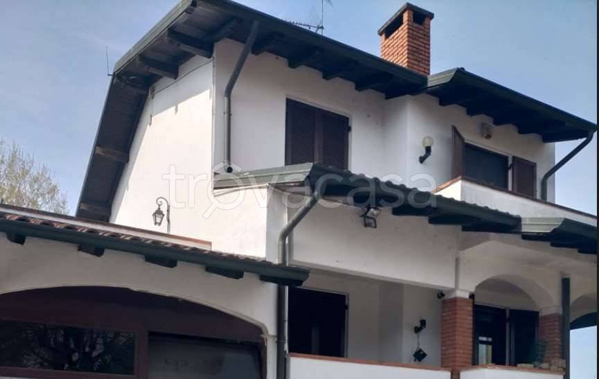 casa indipendente in vendita a Gaggiano in zona San Vito
