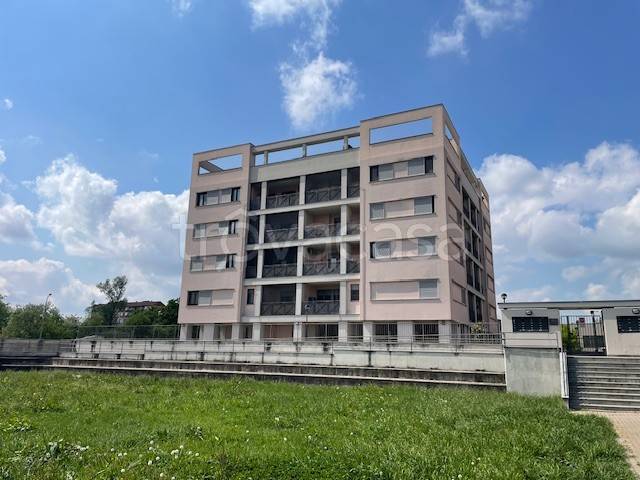 appartamento in vendita a Gaggiano in zona Bonirola