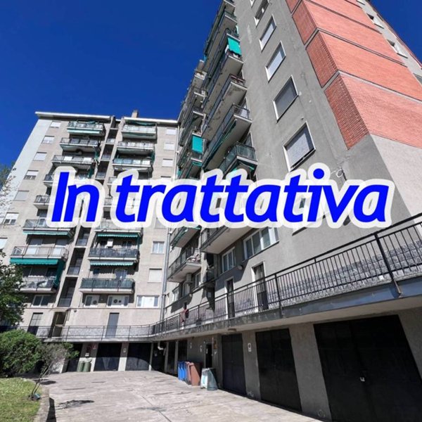 appartamento in vendita a Garbagnate Milanese