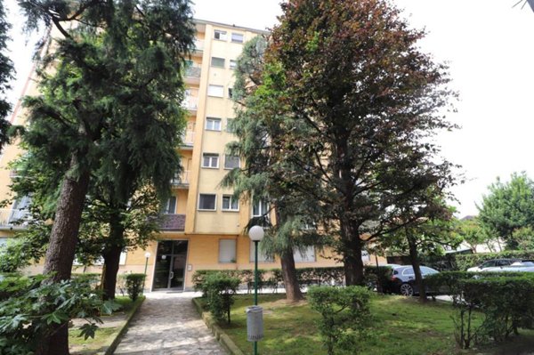 appartamento in vendita a Garbagnate Milanese