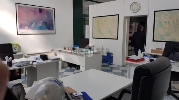negozio in vendita a Garbagnate Milanese