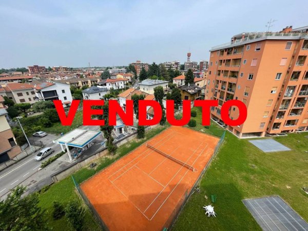appartamento in vendita a Garbagnate Milanese