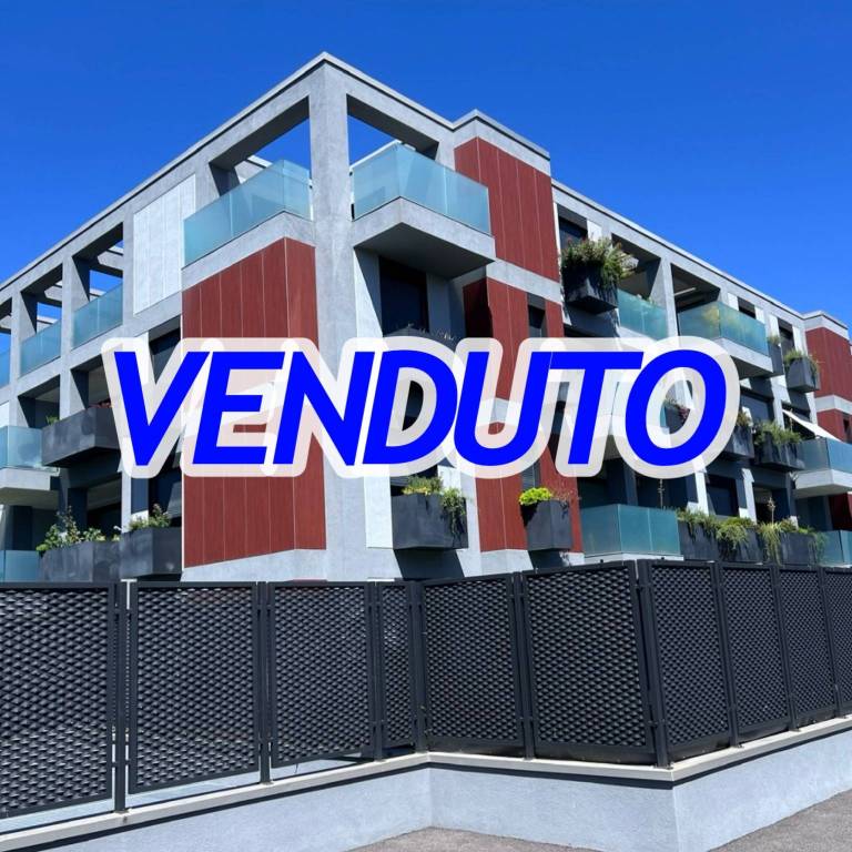 appartamento in vendita a Garbagnate Milanese