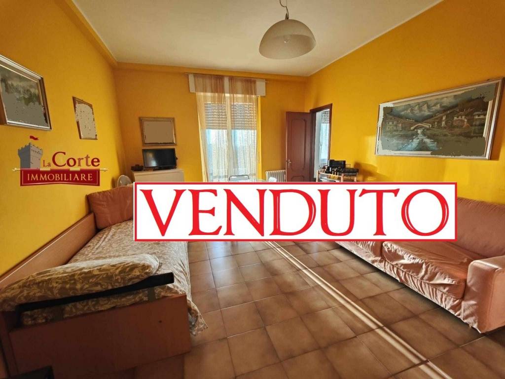 appartamento in vendita a Garbagnate Milanese