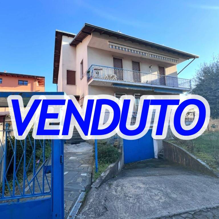 casa indipendente in vendita a Garbagnate Milanese