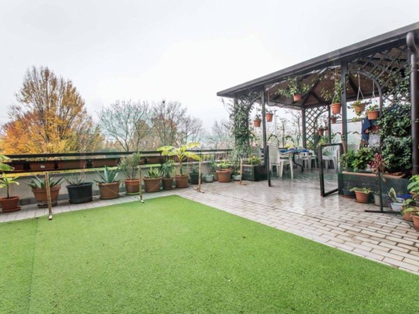 appartamento in vendita a Garbagnate Milanese