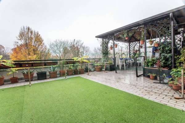 appartamento in vendita a Garbagnate Milanese