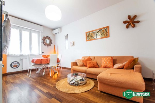 appartamento in vendita a Garbagnate Milanese