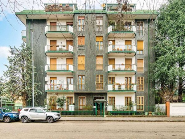appartamento in vendita a Garbagnate Milanese