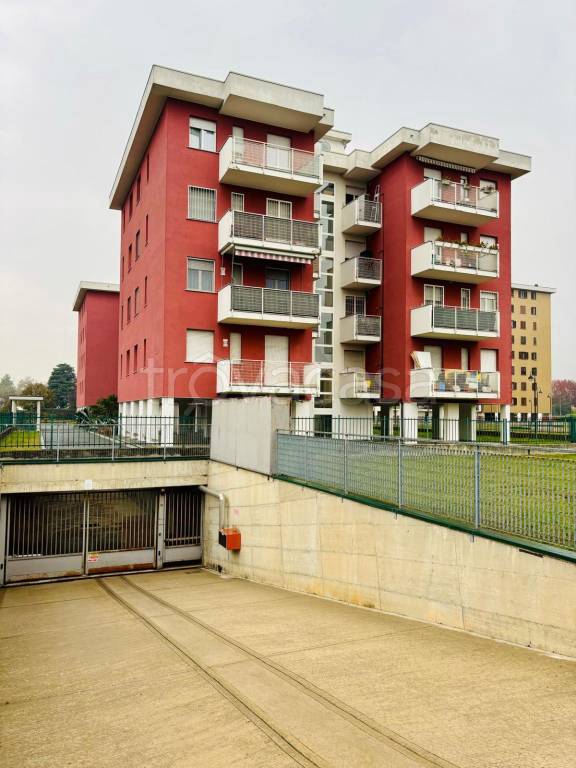 appartamento in vendita a Garbagnate Milanese