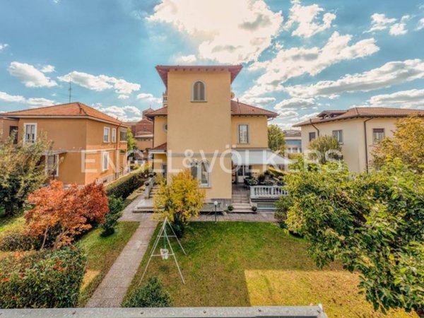 casa indipendente in vendita a Garbagnate Milanese