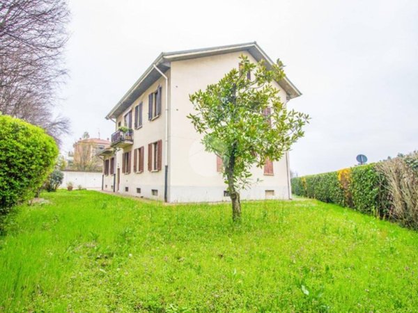 appartamento in vendita a Garbagnate Milanese