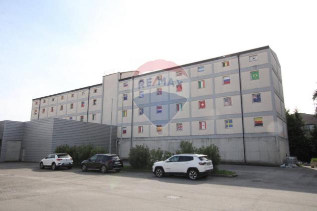 capannone in vendita a Garbagnate Milanese
