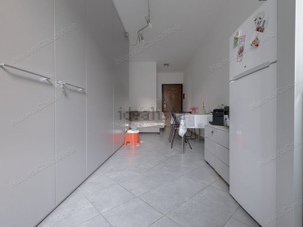 appartamento in vendita a Garbagnate Milanese