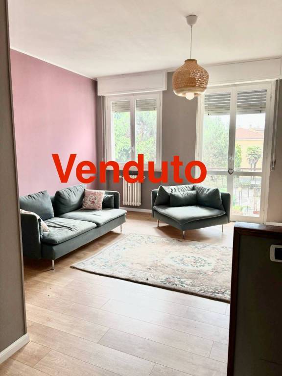 appartamento in vendita a Garbagnate Milanese