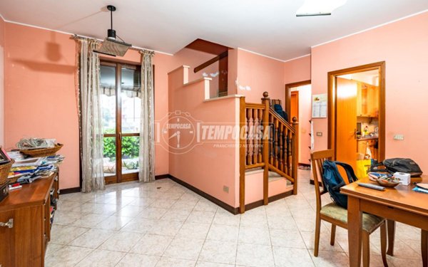 casa indipendente in vendita a Garbagnate Milanese