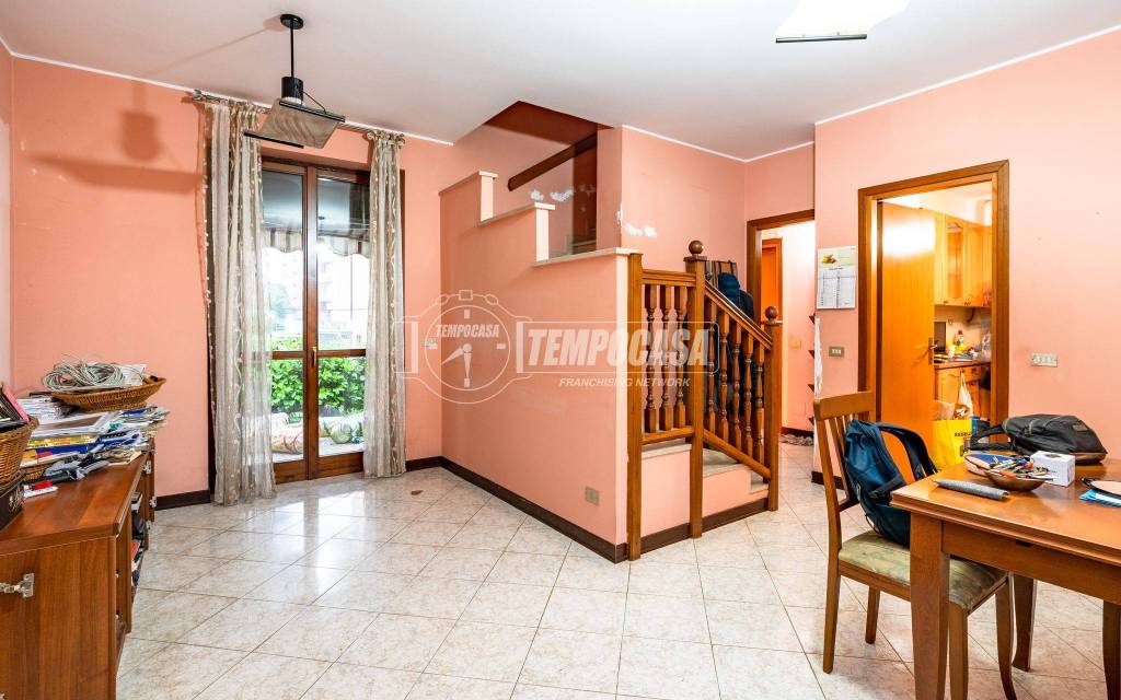 casa indipendente in vendita a Garbagnate Milanese