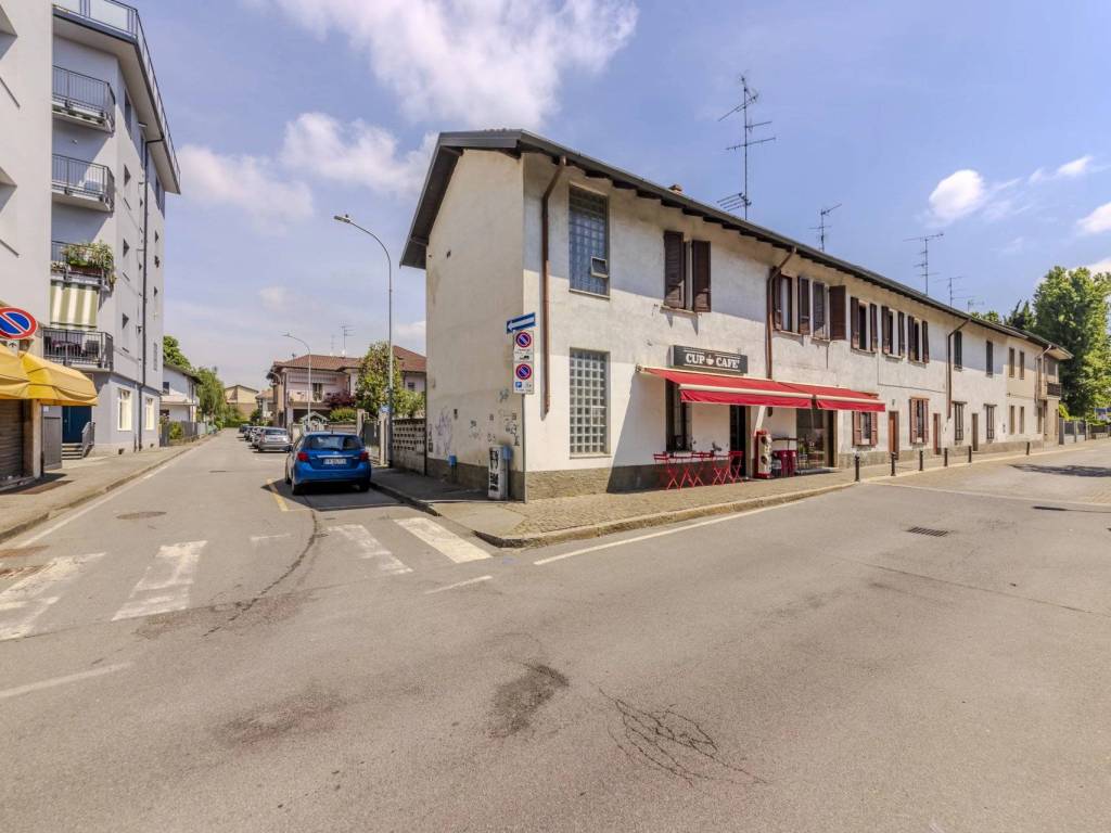 appartamento in vendita a Garbagnate Milanese