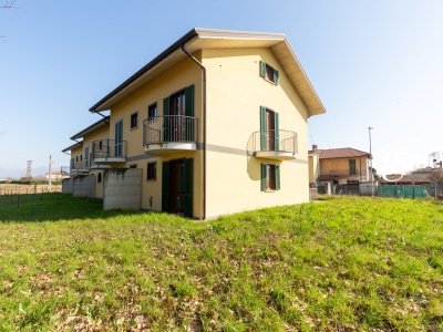 casa indipendente in vendita a Garbagnate Milanese
