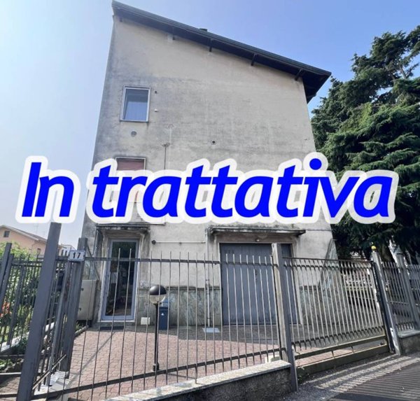 appartamento in vendita a Garbagnate Milanese