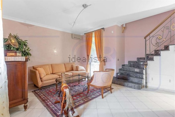 casa indipendente in vendita a Garbagnate Milanese