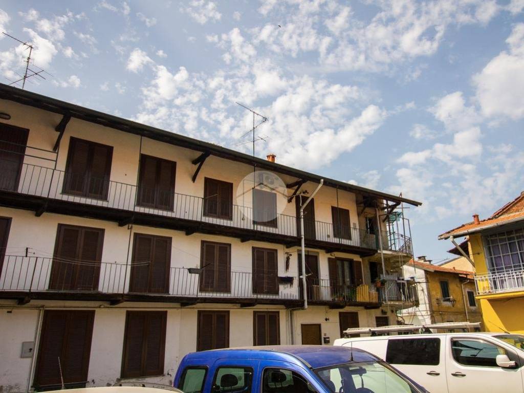 appartamento in vendita a Garbagnate Milanese