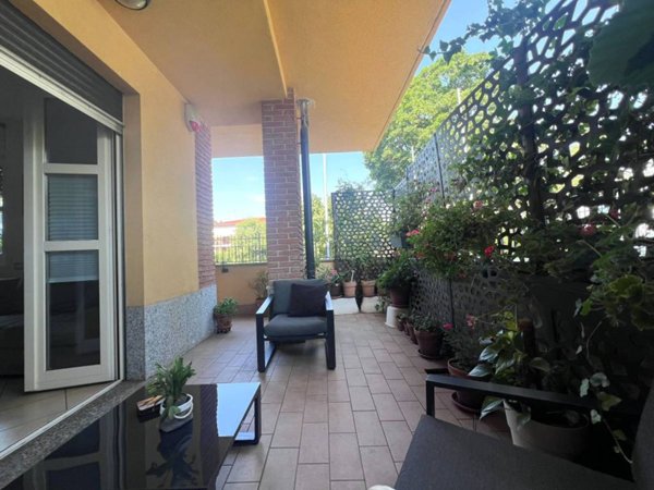 appartamento in vendita a Garbagnate Milanese