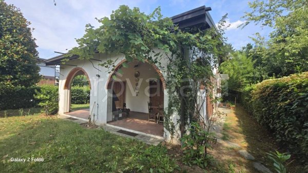 casa indipendente in vendita a Garbagnate Milanese