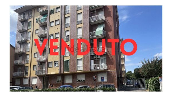 appartamento in vendita a Garbagnate Milanese