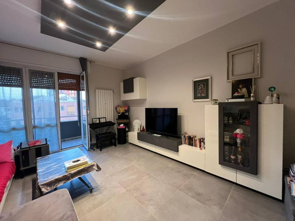 appartamento in vendita a Garbagnate Milanese